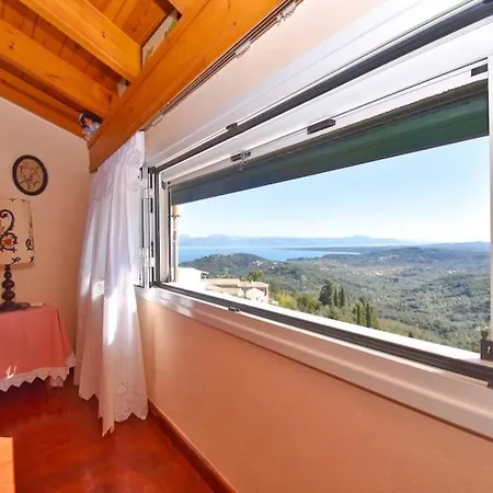 Daire Traditional House With Amazing View *