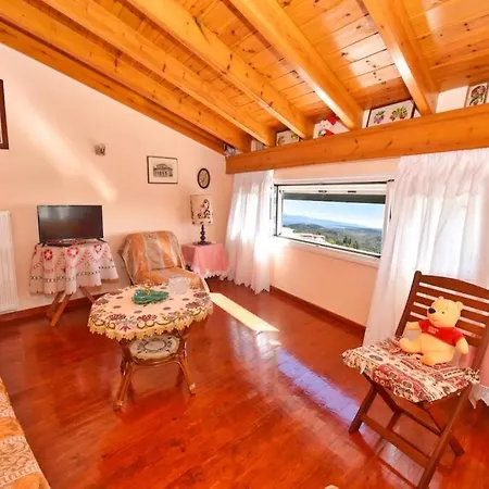Traditional House With Amazing View * Χλομός